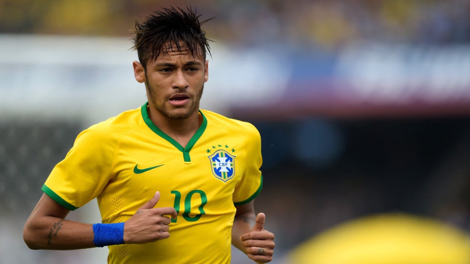 UFC巅峰对决：自信满满的选手如何在瞬间被秒杀？